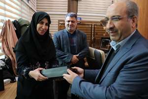  تبریک و قدردانی جناب آقای دکتر خشنود معاونت محترم غذا و دارو از کارکنان میزخدمت به مناسب میلاد حضرت فاطمه زهرا (س) و روز زن